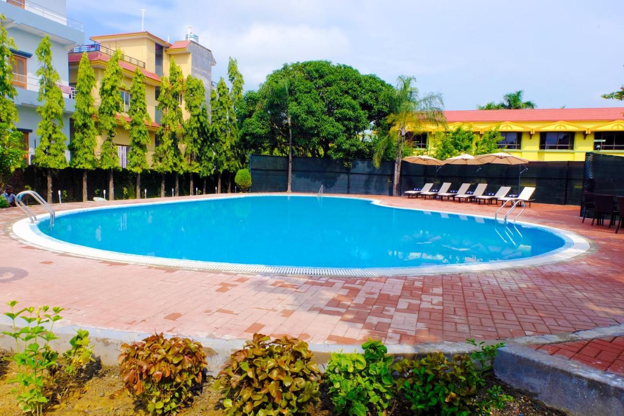 Hotel Nirvana By Luxury International Paklihwa Ngoại thất bức ảnh