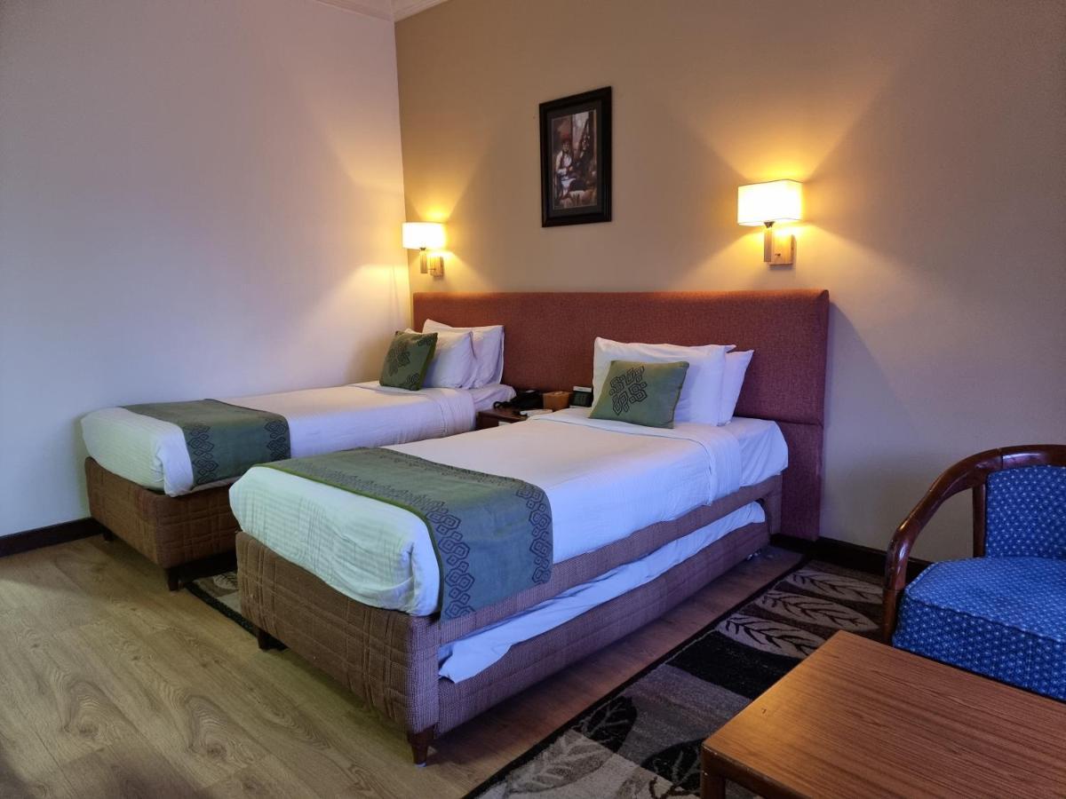 Hotel Nirvana By Luxury International Paklihwa Ngoại thất bức ảnh